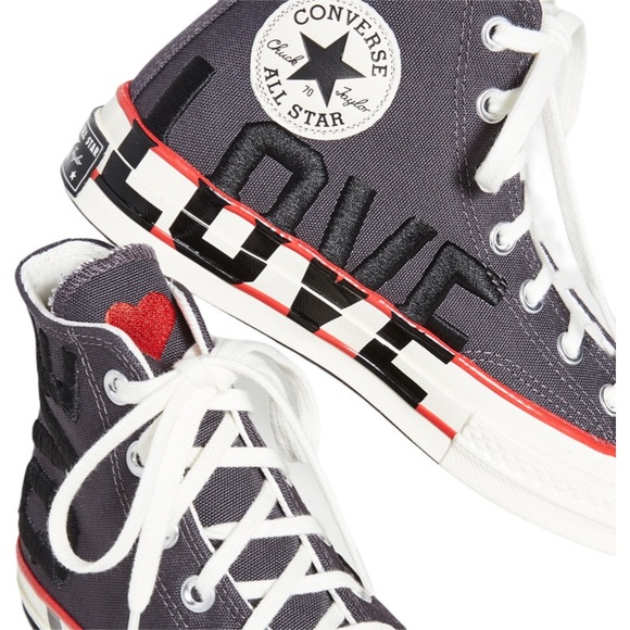 Converse Shoes - ✨4x HP!✨ ⏰ Converse “Love Fearlessly ❤️” High Top Sneakers Women’s Sz 5